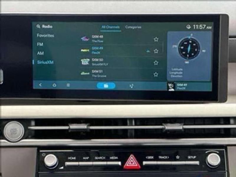 Used 2025 Hyundai Tucson SEL image 15