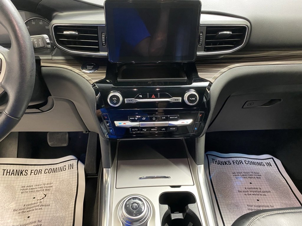 Used 2023 Ford Explorer Limited image 36
