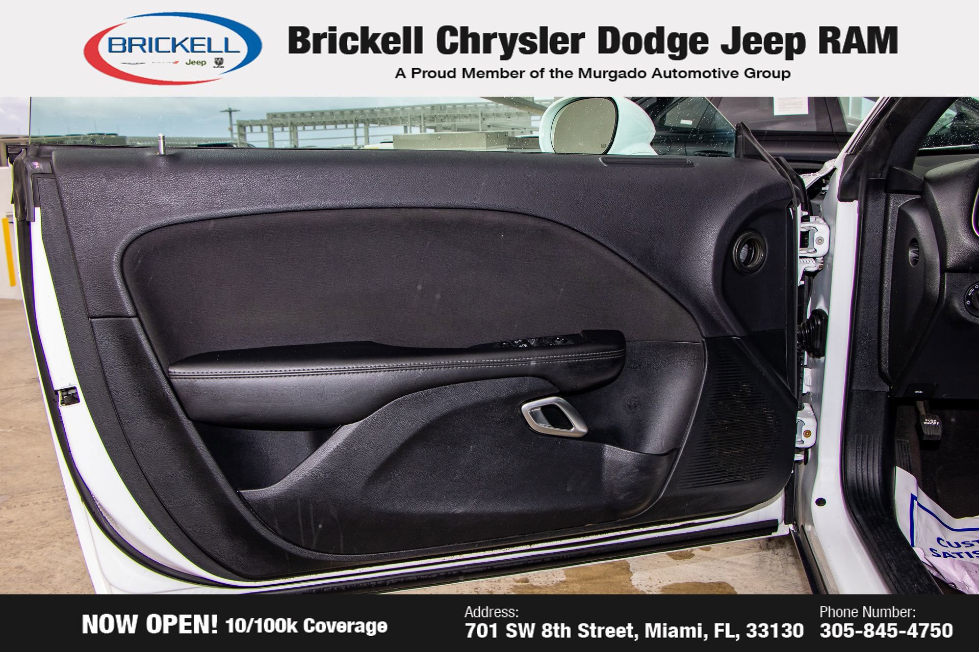 Used 2017 Dodge Challenger SXT image 9