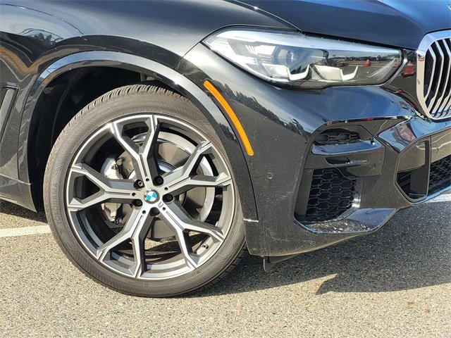 Used 2022 BMW X5 xDrive40i w/ M Sport Package image 9