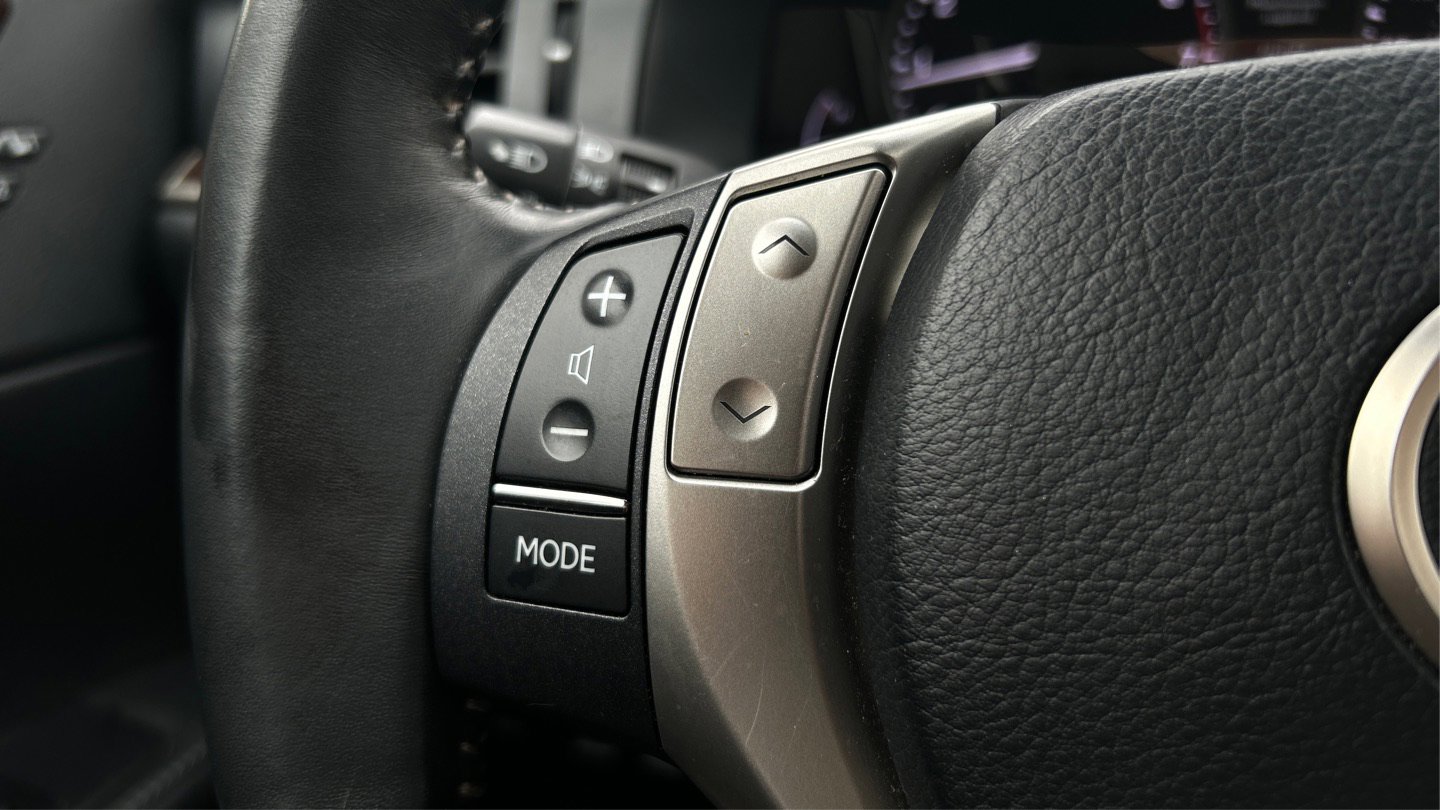 Used 2014 Lexus ES 350 w/ Premium Package image 25