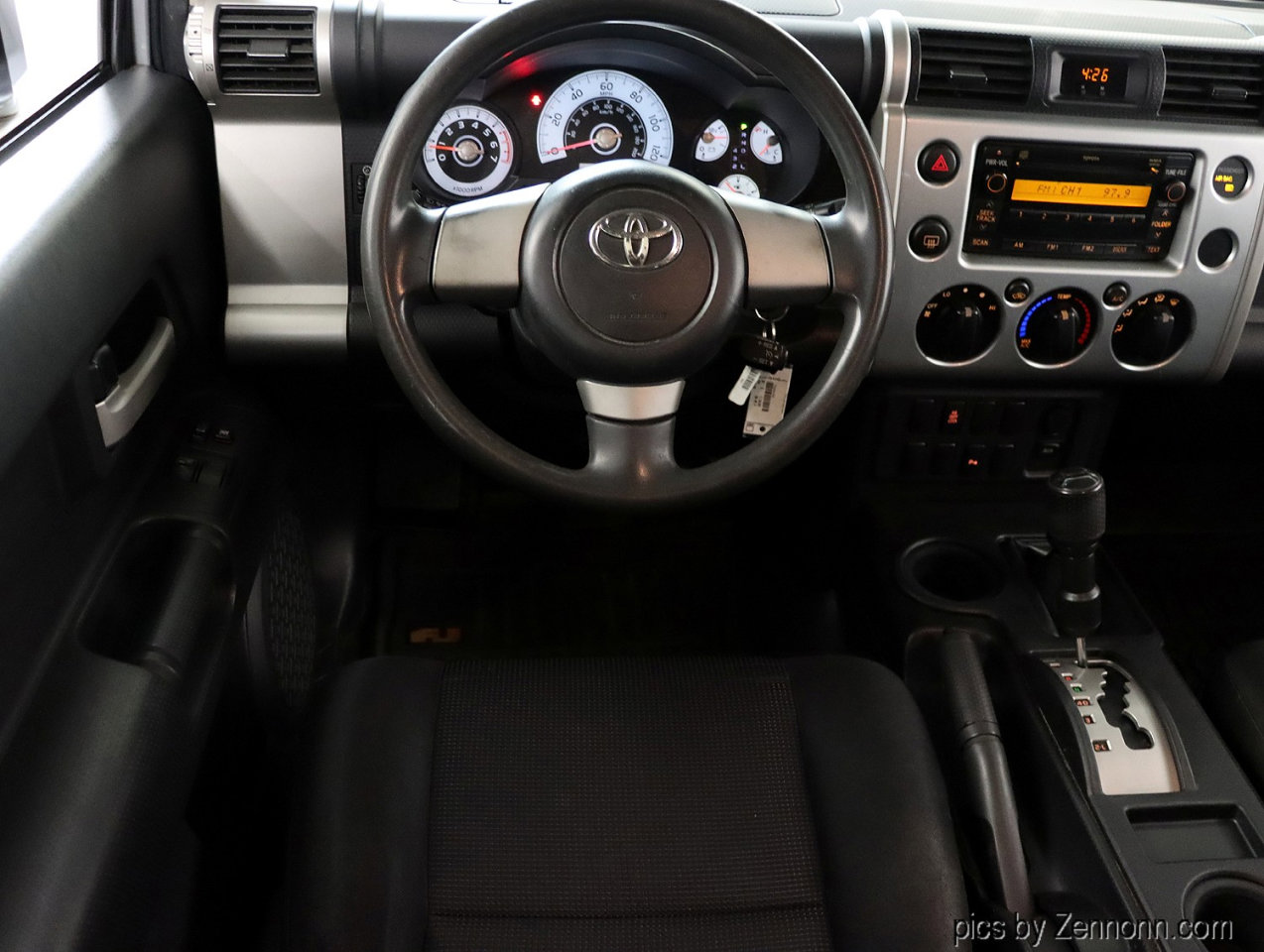 Used 2008 Toyota FJ Cruiser 4WD image 15