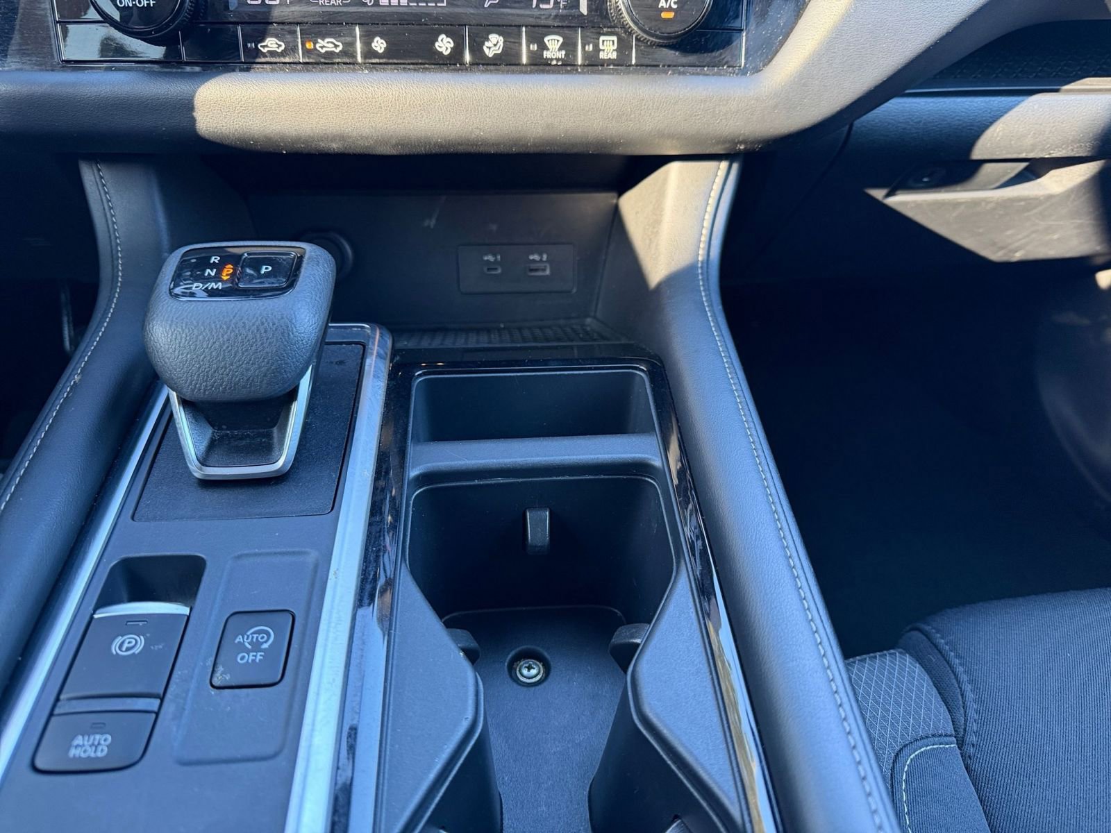 Used 2025 Nissan Pathfinder SV image 44