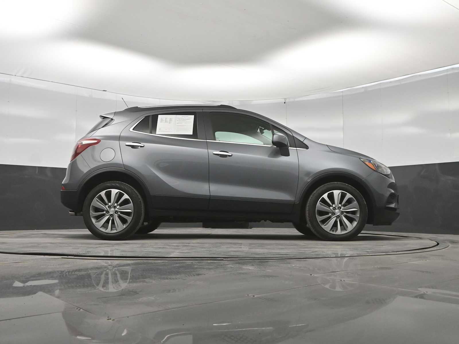 Used 2020 Buick Encore Preferred FWD image 40