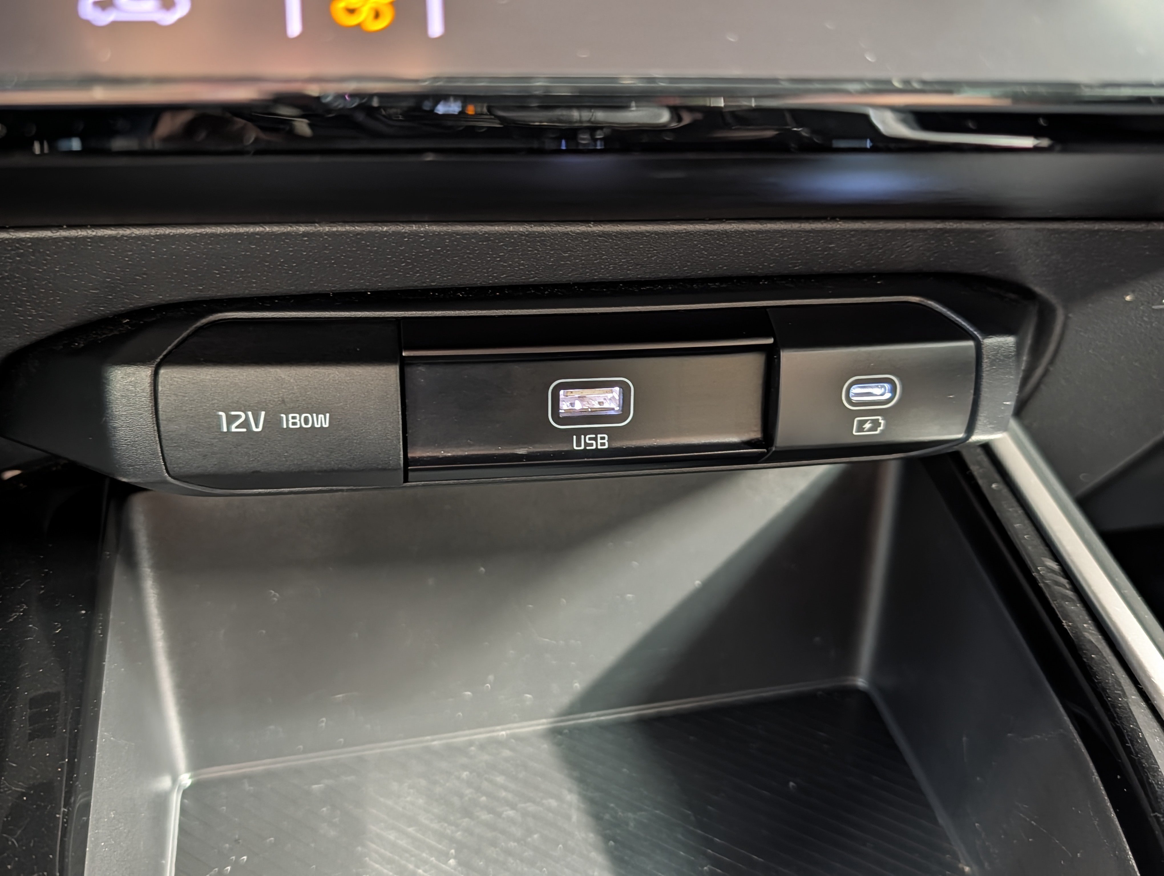 Certified 2026 Kia Niro LX FWD image 33