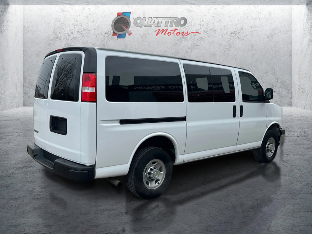 Used 2023 Chevrolet Express 3500 LS image 6