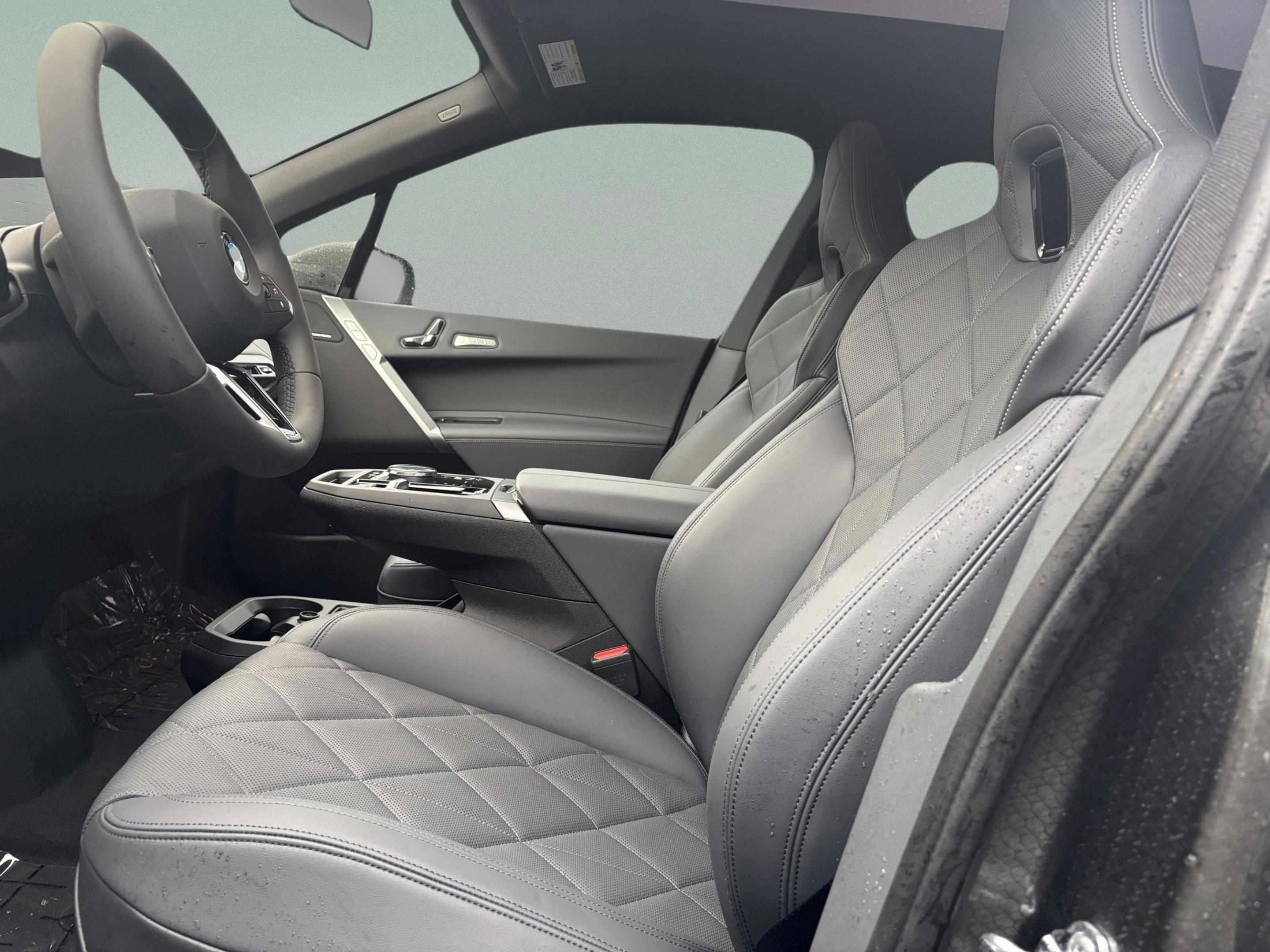 New 2026 BMW iX xDrive60 w/ M Sport Package image 20