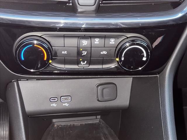 Certified 2025 Buick Encore GX Sport Touring w/ Advanced Technology Package image 26