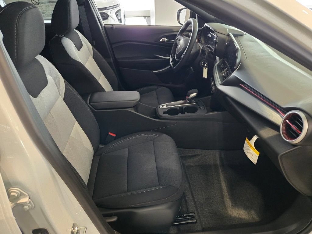 New 2026 Chevrolet Trax RS w/ Driver Confidence Package FWD image 6