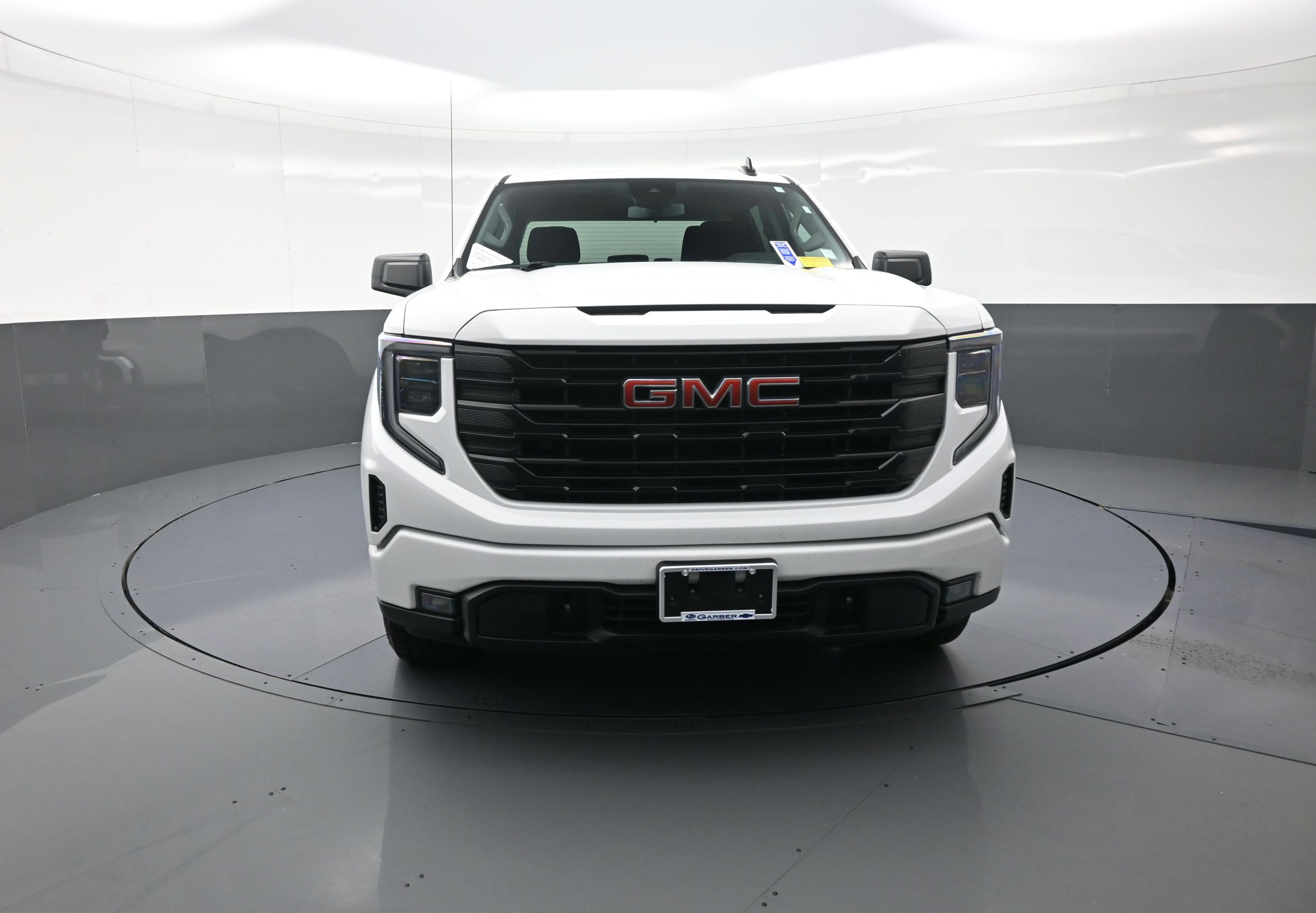 Used 2022 GMC Sierra 1500 Elevation image 8