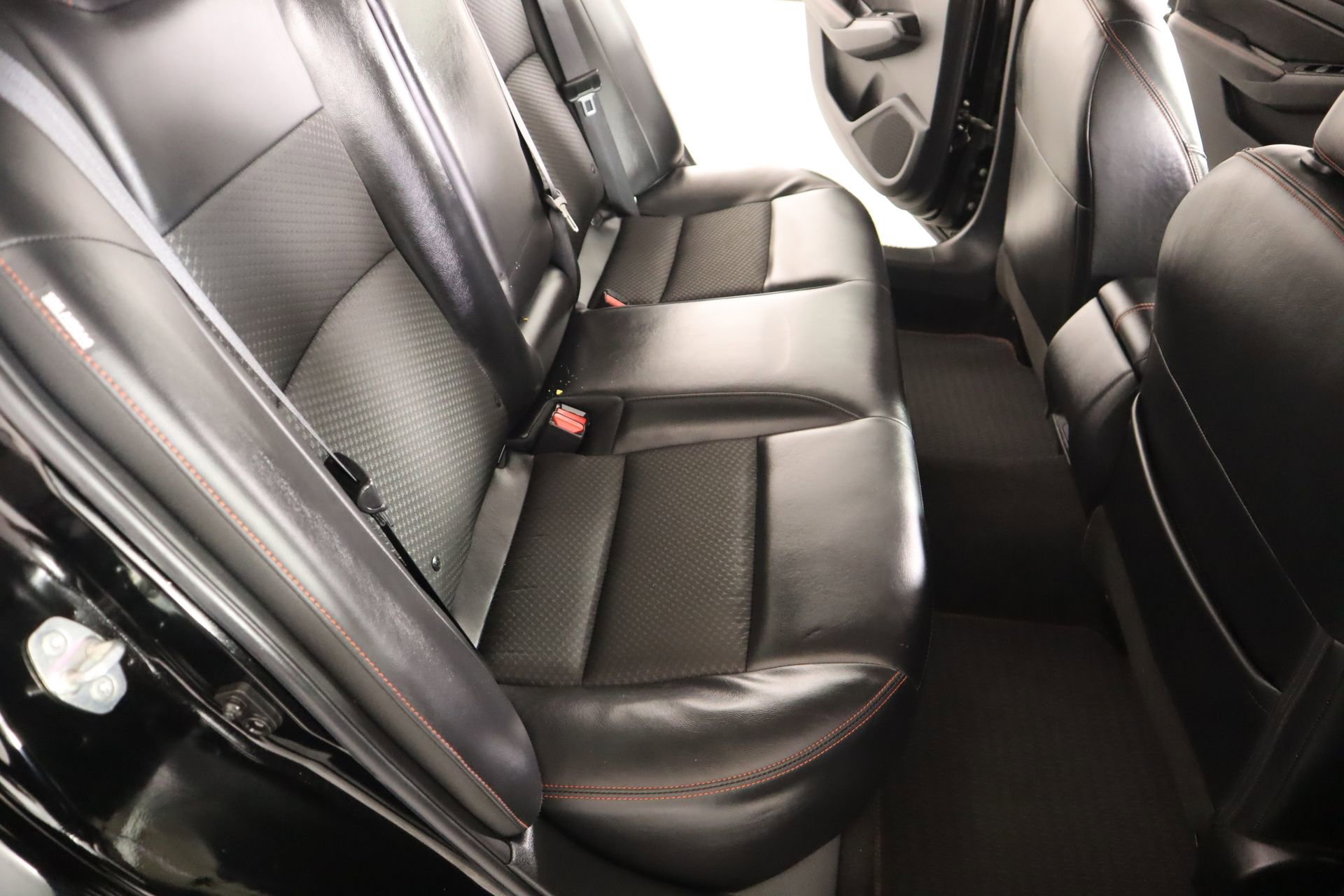 Used 2025 Nissan Altima 2.5 SR FWD image 13