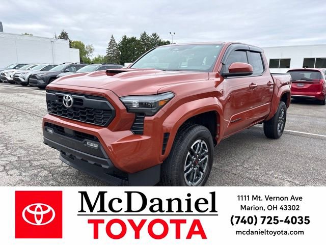 Used 2025 Toyota Tacoma TRD Sport AWD/4WD image 1