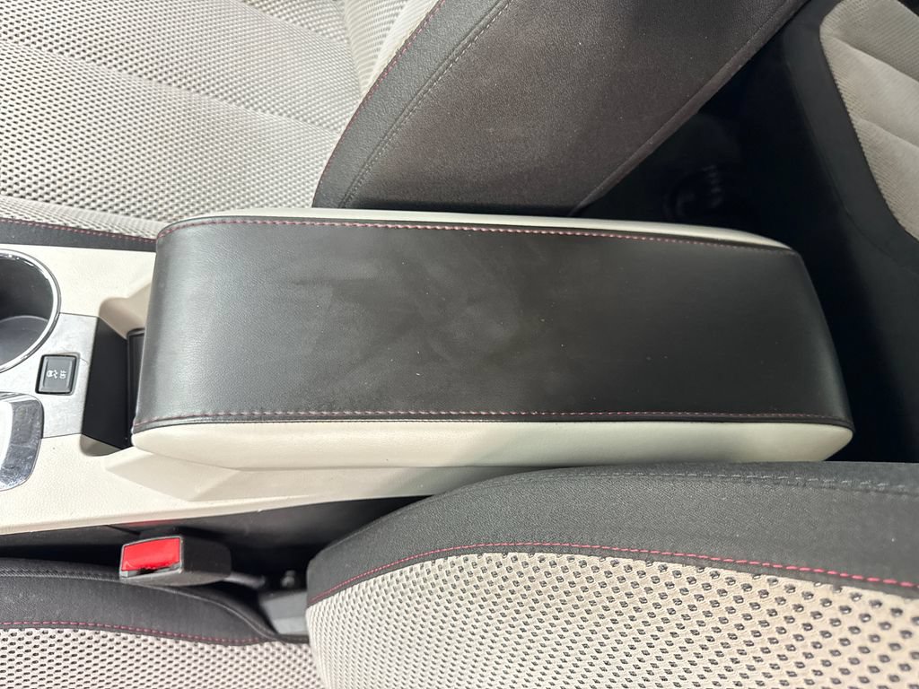 Used 2013 Chevrolet Equinox LT w/ Driver Convenience Package FWD image 65