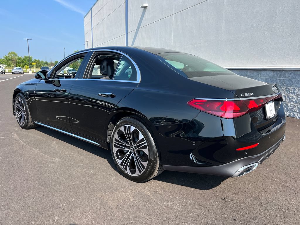 New 2026 Mercedes-Benz E 350 4MATIC Sedan image 5