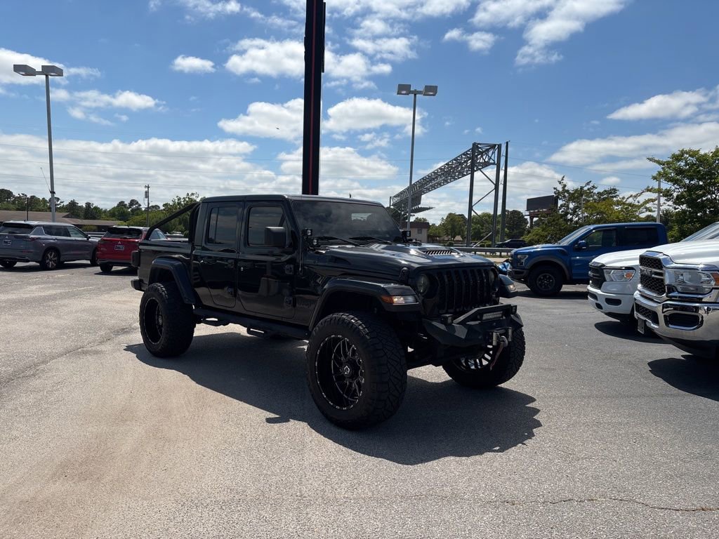 Used 2021 Jeep Gladiator Sport AWD/4WD image 1