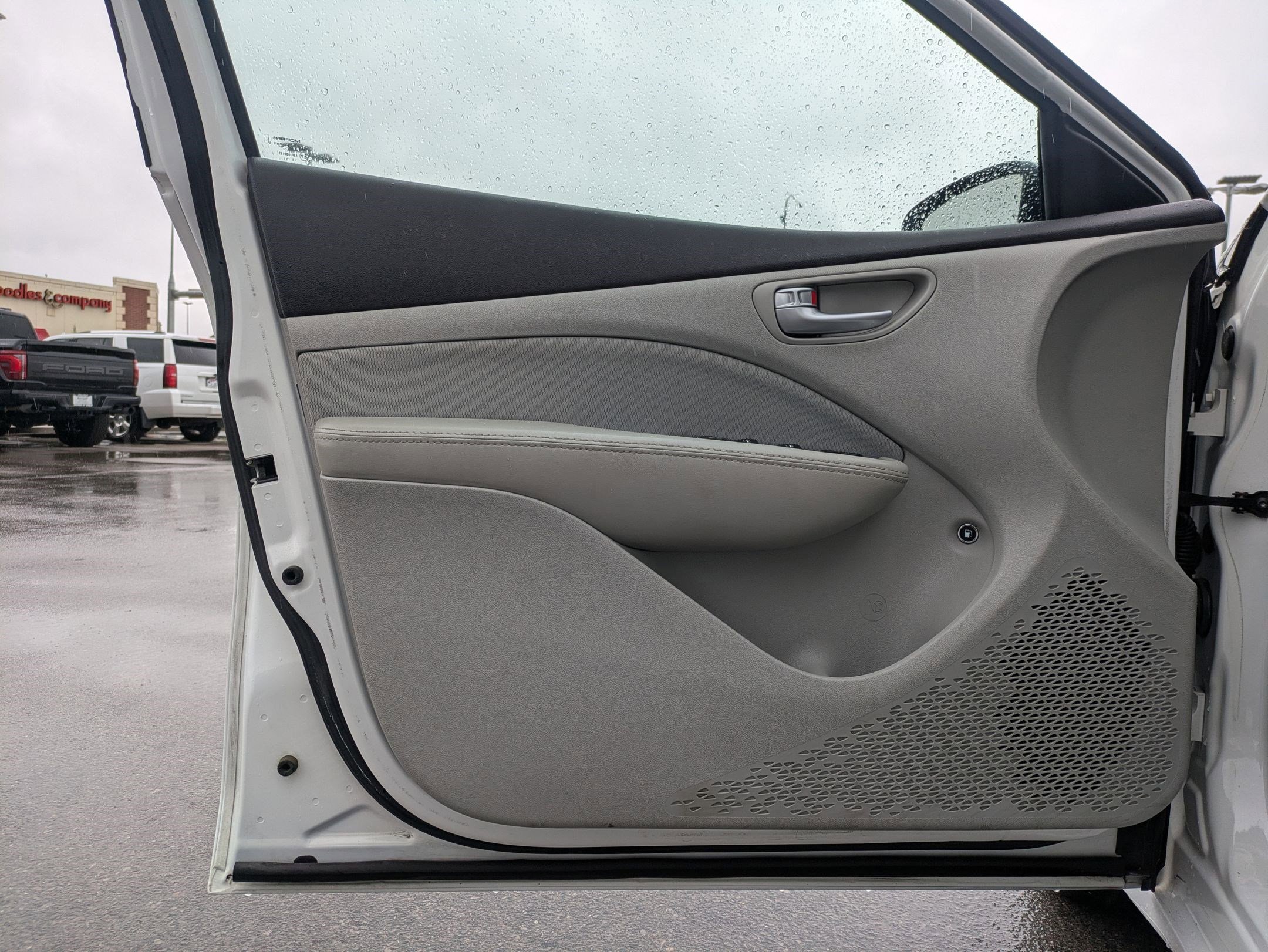 Used 2013 Dodge Dart SXT w/ Popular Equipment Group FWD image 14