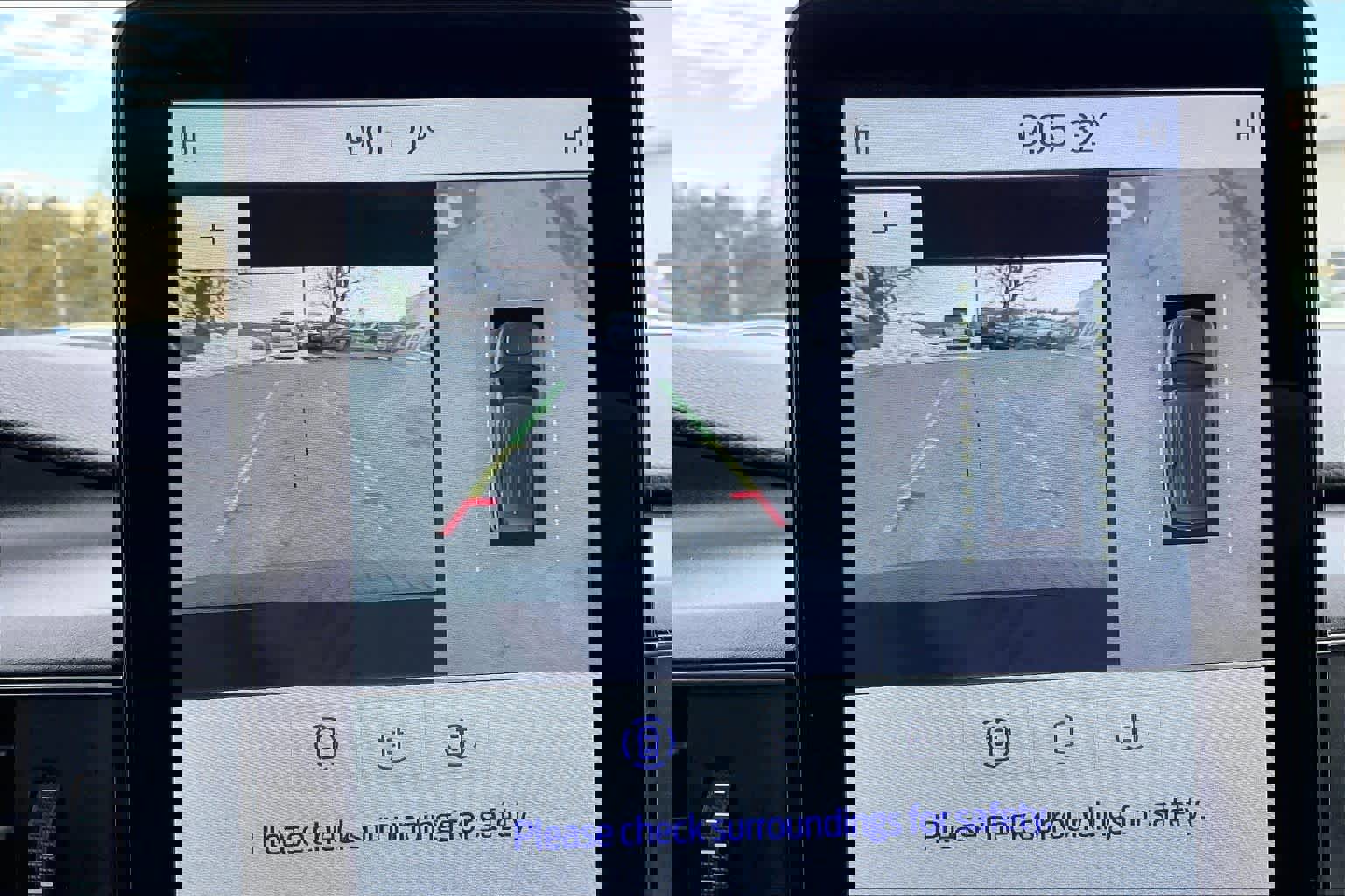 Used 2023 Ford Explorer ST w/ Equipment Group 401A image 32