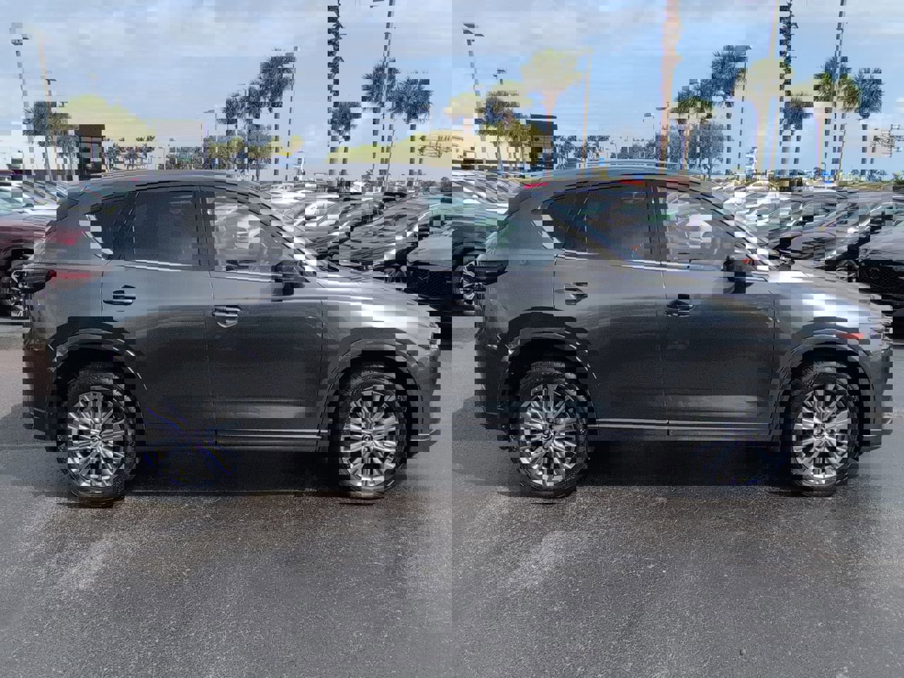 Used 2023 MAZDA CX-5 Signature image 3