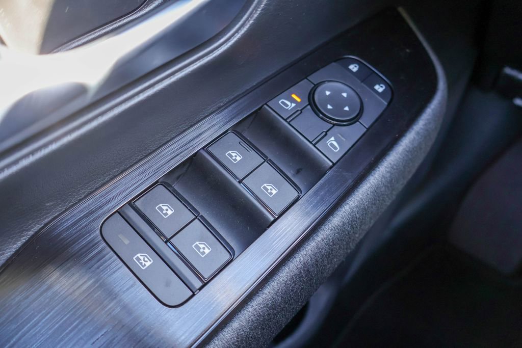 New 2026 Nissan Kicks SV image 15