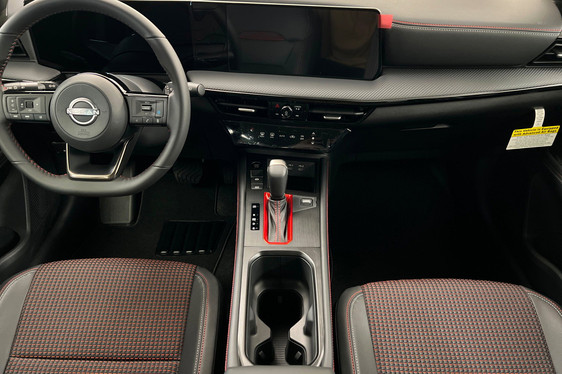 New 2026 Nissan Kicks SR image 13