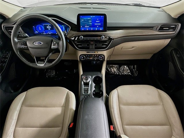 Used 2020 Ford Escape Titanium image 13