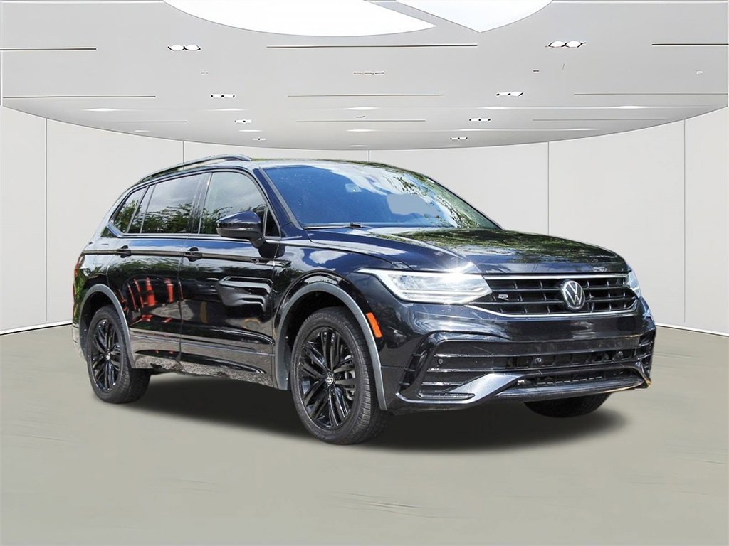 Used 2022 Volkswagen Tiguan SE R-Line