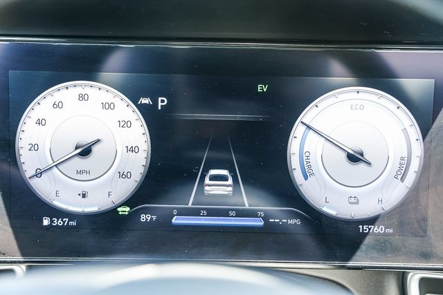 Certified 2022 Hyundai Elantra Limited FWD image 27