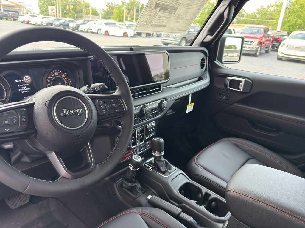 New 2025 Jeep Wrangler Rubicon w/ XTREMEE 35" Tire Package image 21