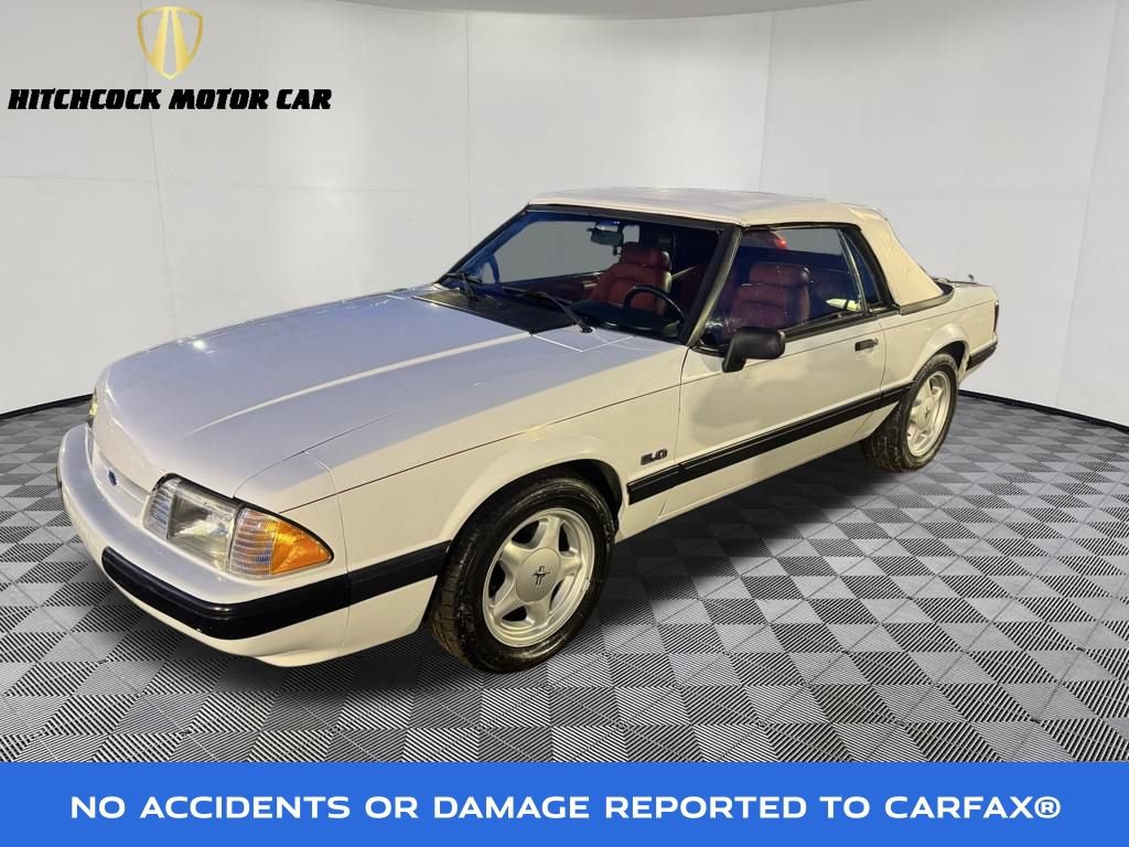Used 1990 Ford Mustang LX RWD image 1