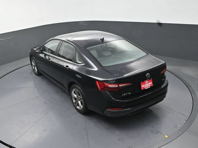 Used 2024 Volkswagen Jetta SE FWD image 27