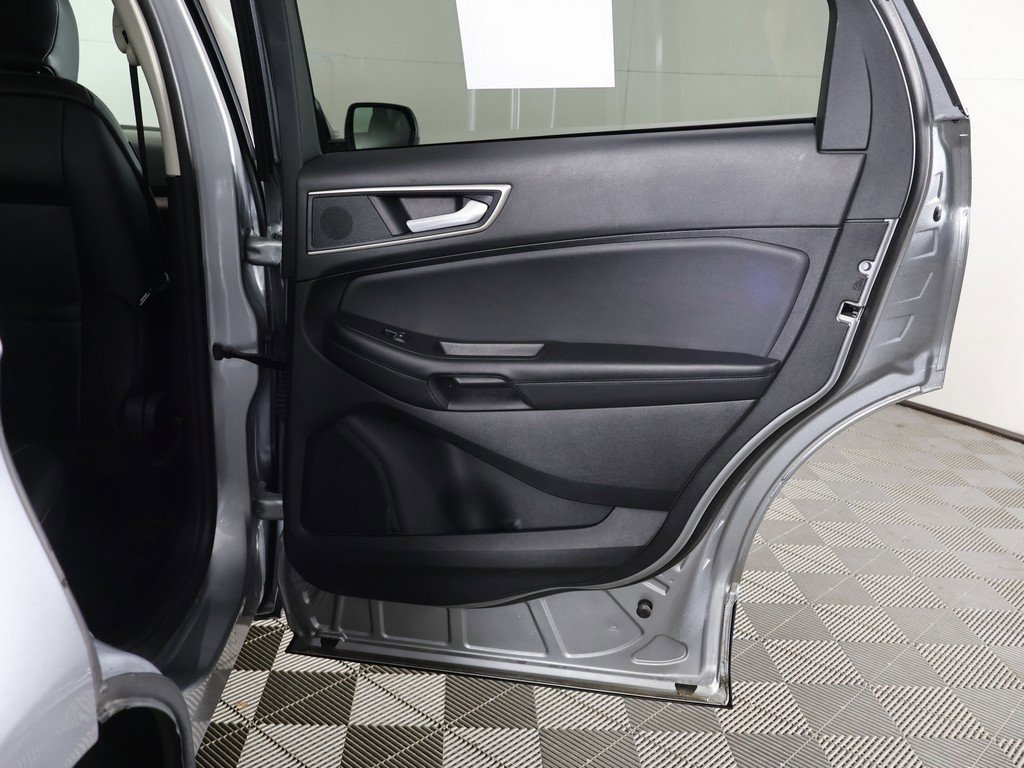 Used 2024 Ford Edge SEL image 23