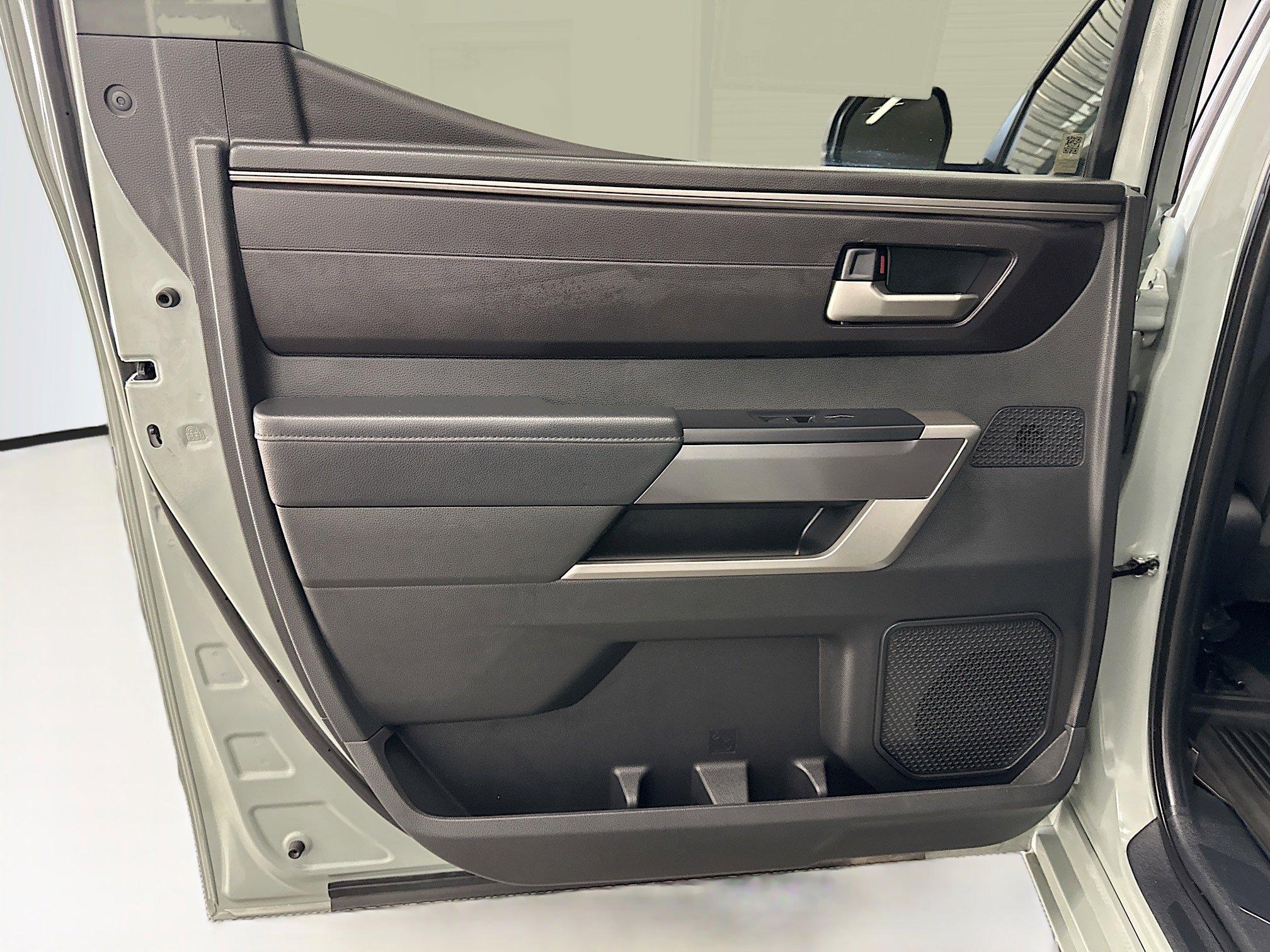 Used 2025 Toyota Tundra SR5 w/ TRD Off-Road Package image 27