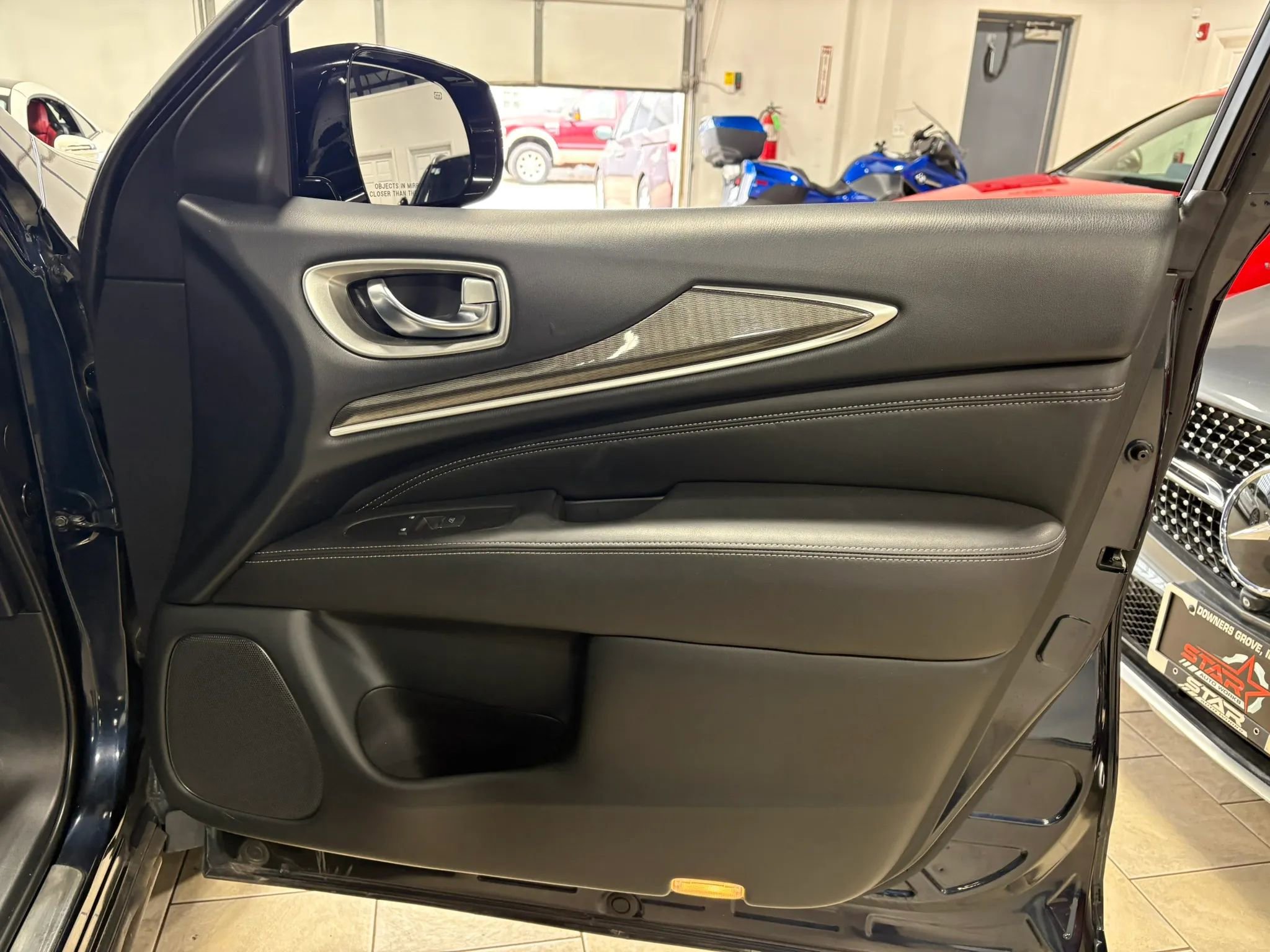 Used 2018 INFINITI QX60 AWD w/ Premium Plus Package image 39