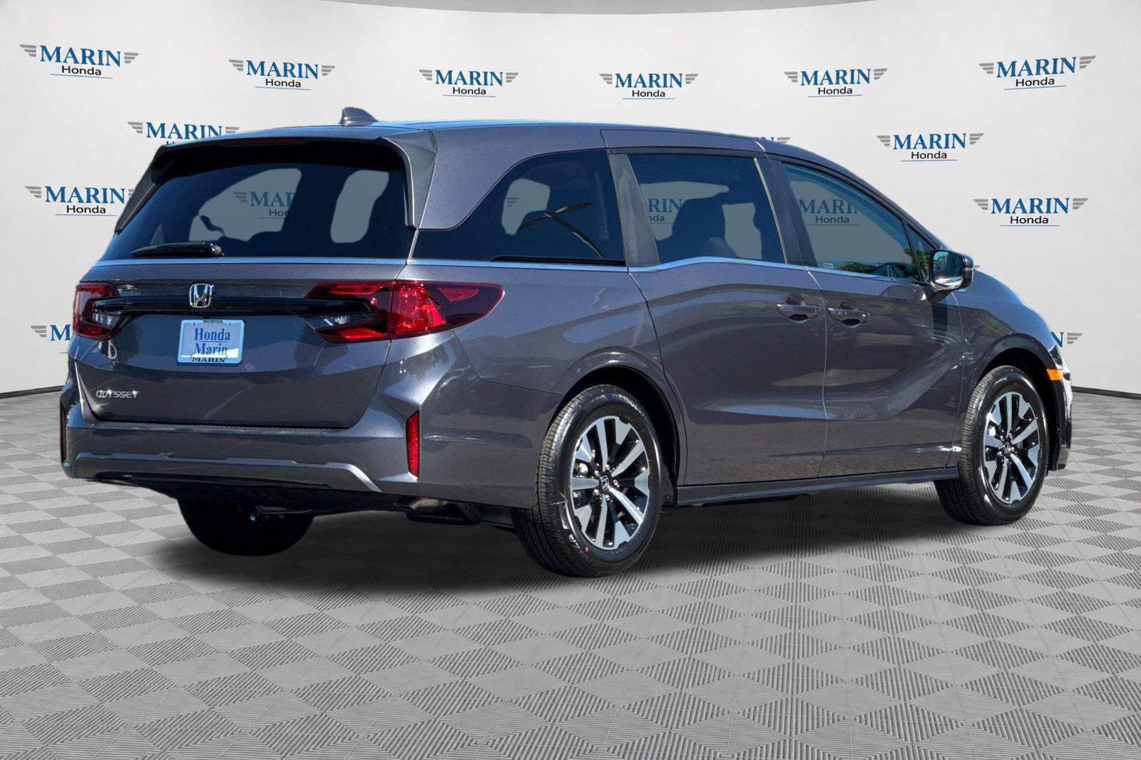 New 2026 Honda Odyssey EX-L image 3
