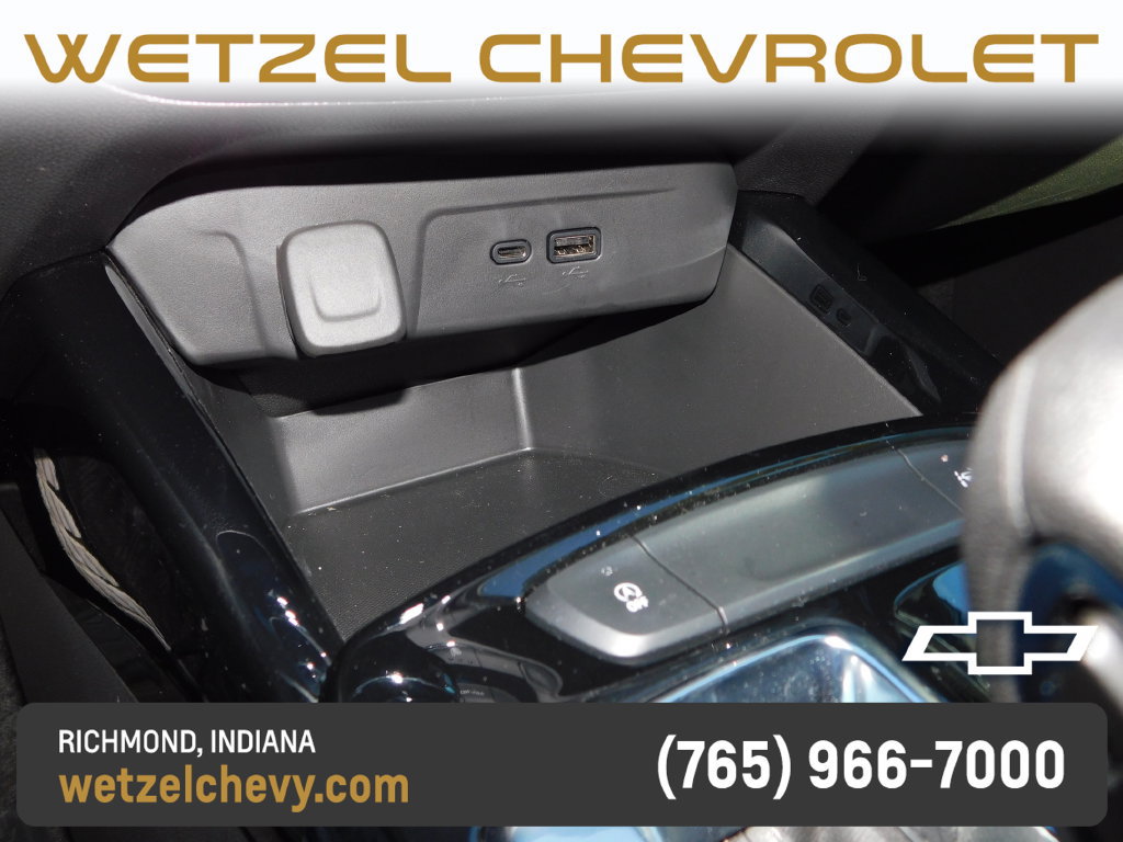 Used 2025 Chevrolet Trax LT w/ Driver Confidence Package FWD image 33