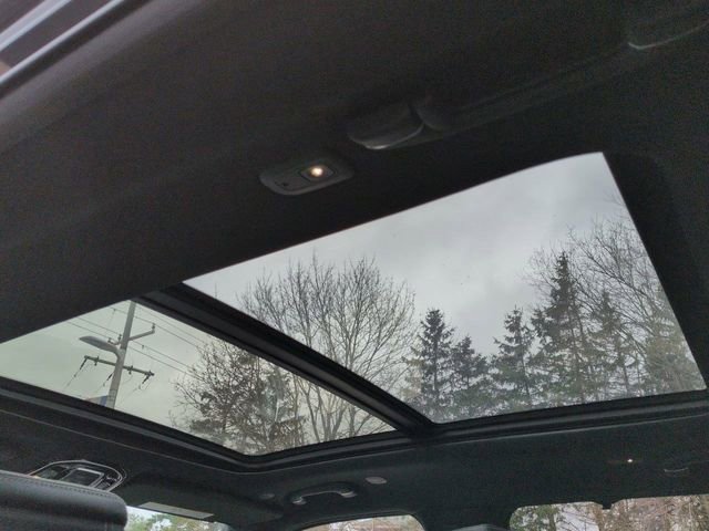 Used 2023 Jeep Grand Wagoneer L 4WD image 23