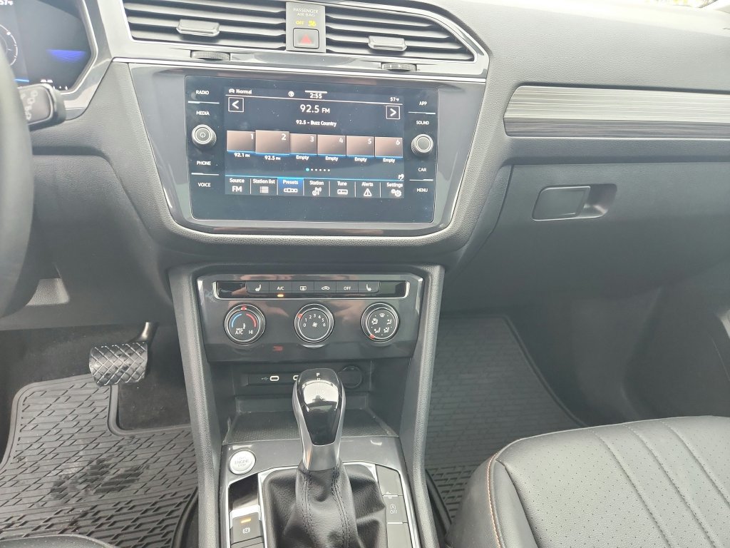 Certified 2024 Volkswagen Tiguan Wolfsburg Edition AWD/4WD image 18