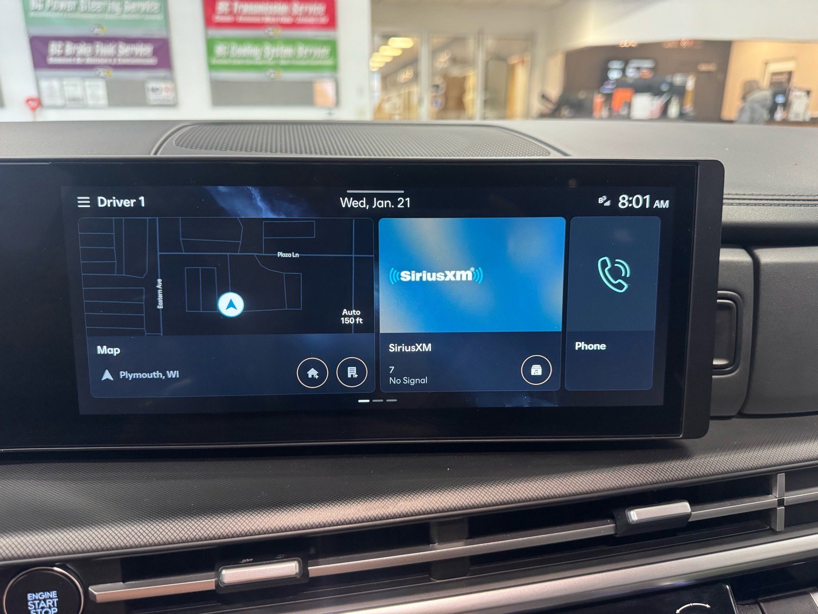 Used 2025 Hyundai Santa Fe XRT image 28