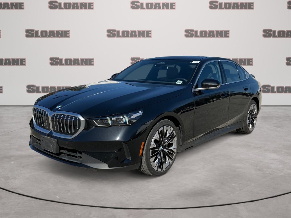 Used 2024 BMW 530i xDrive w/ Premium Package AWD/4WD image 1