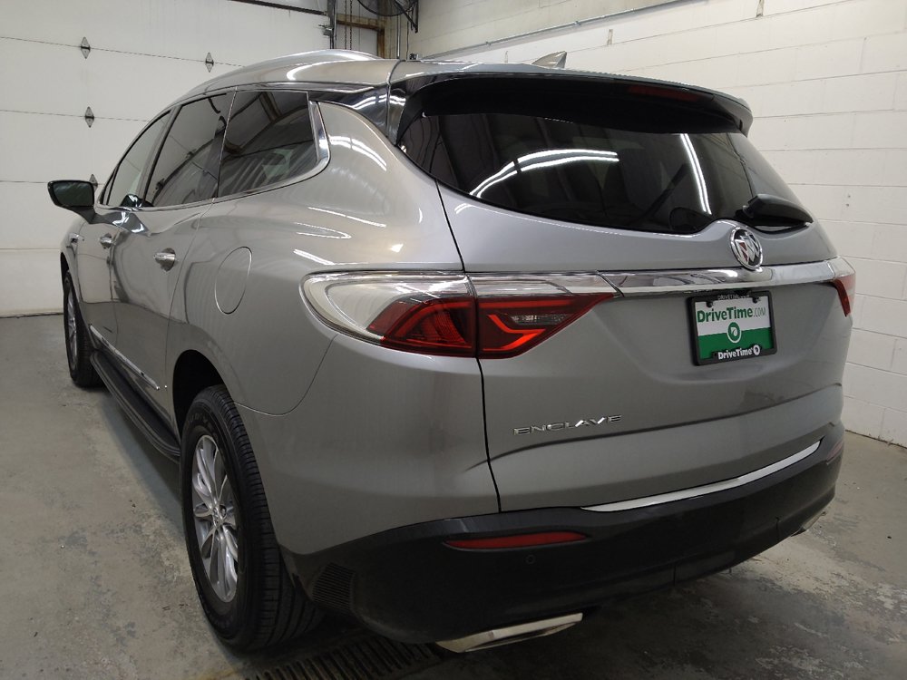 Used 2023 Buick Enclave Essence FWD image 5