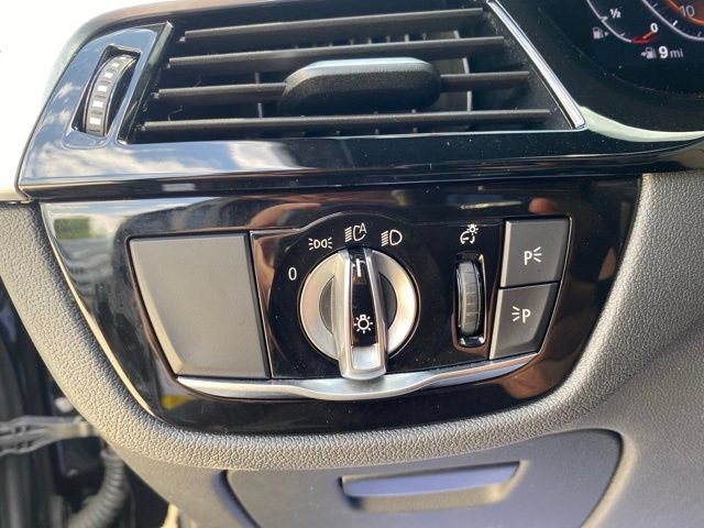 Used 2022 BMW 530i xDrive w/ Convenience Package AWD/4WD image 14