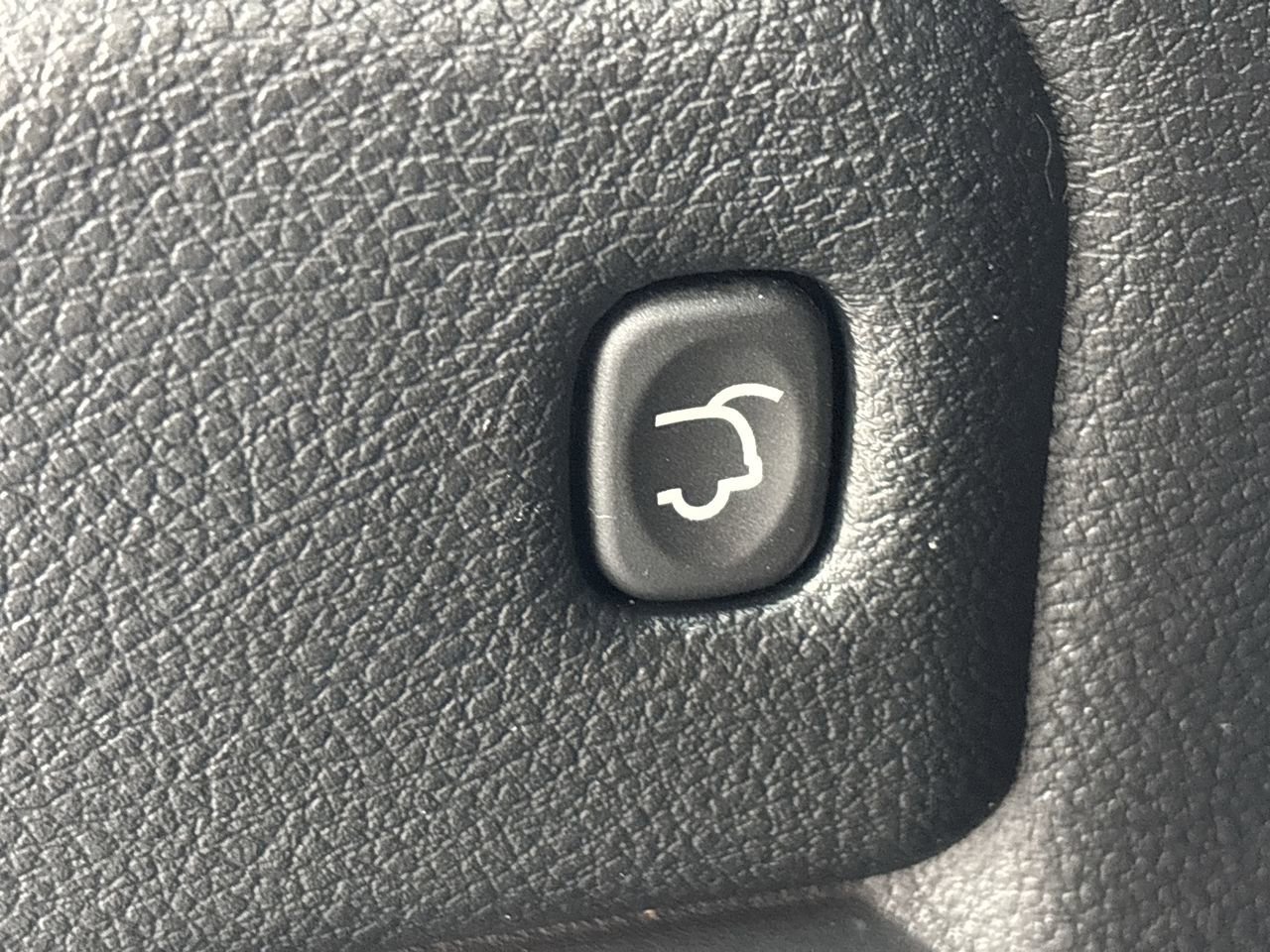 Used 2022 Dodge Durango R/T image 6