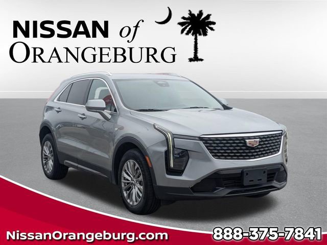 Used 2024 Cadillac XT4 Premium Luxury image 1