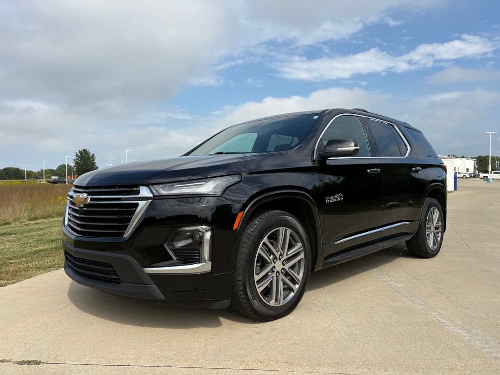Used 2023 Chevrolet Traverse High Country