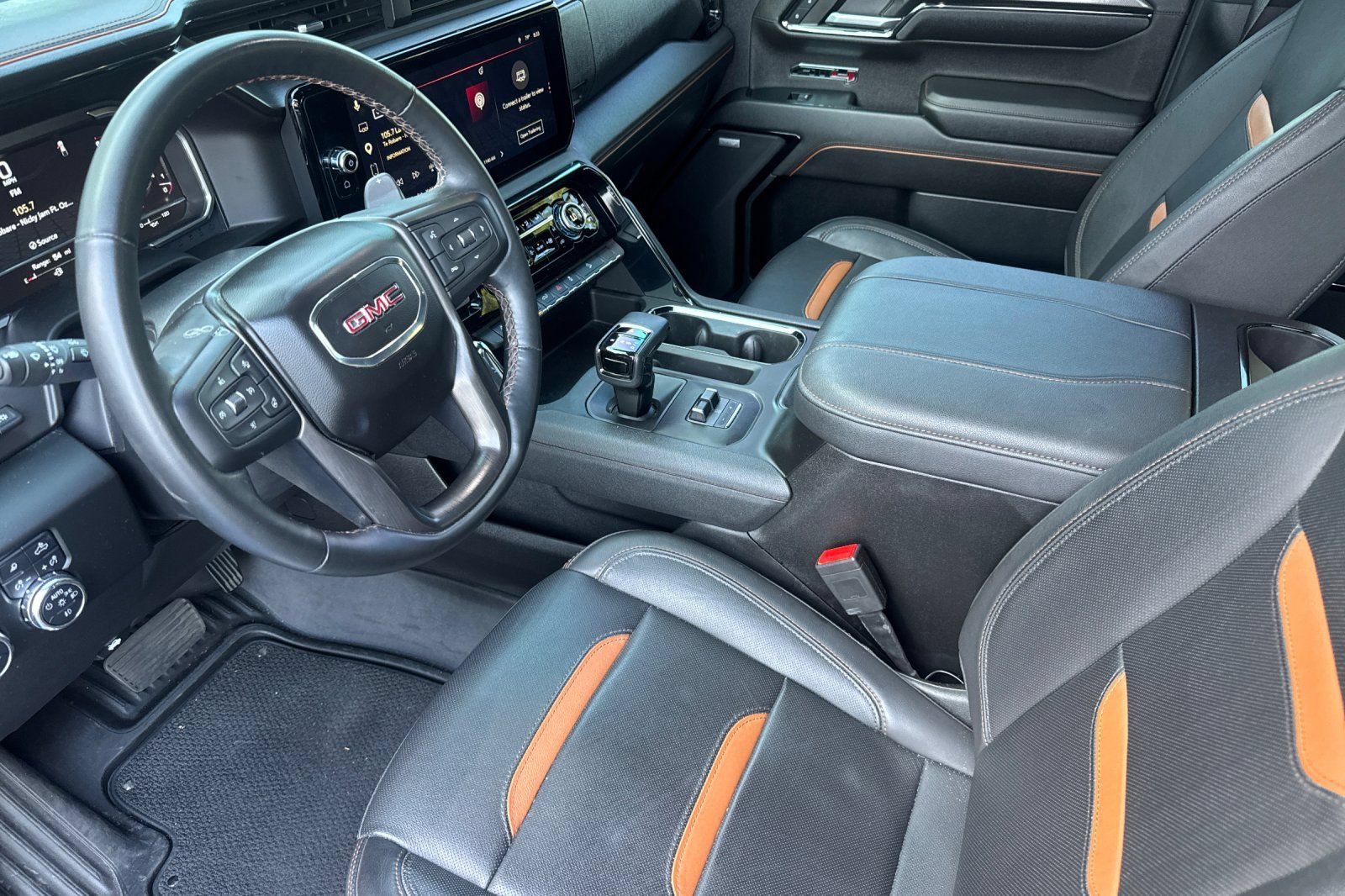 Used 2023 GMC Sierra 1500 AT4 w/ AT4 Premium Package AWD/4WD image 11