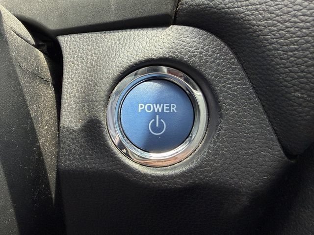 Certified 2022 Toyota RAV4 XSE AWD/4WD image 19