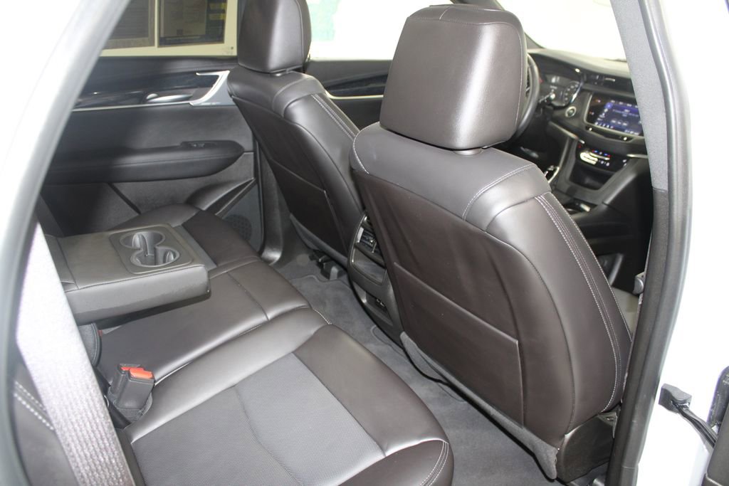 Used 2024 Cadillac XT5 Premium Luxury image 32