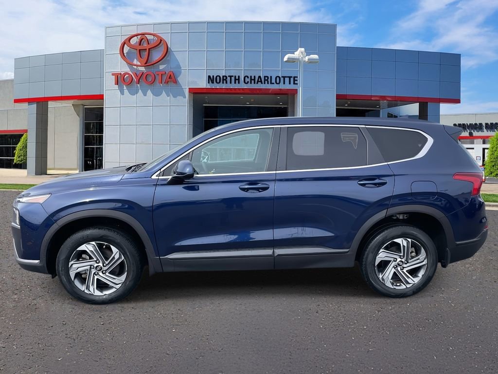 Used 2023 Hyundai Santa Fe SE image 6