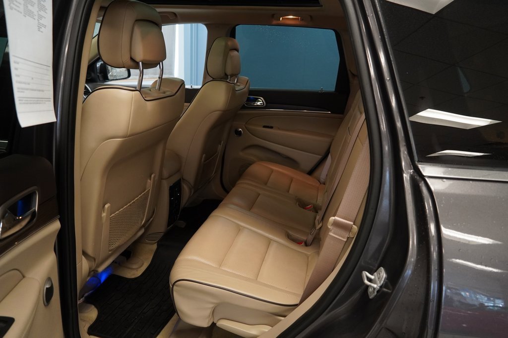 Used 2013 Dodge Grand Caravan SE image 21