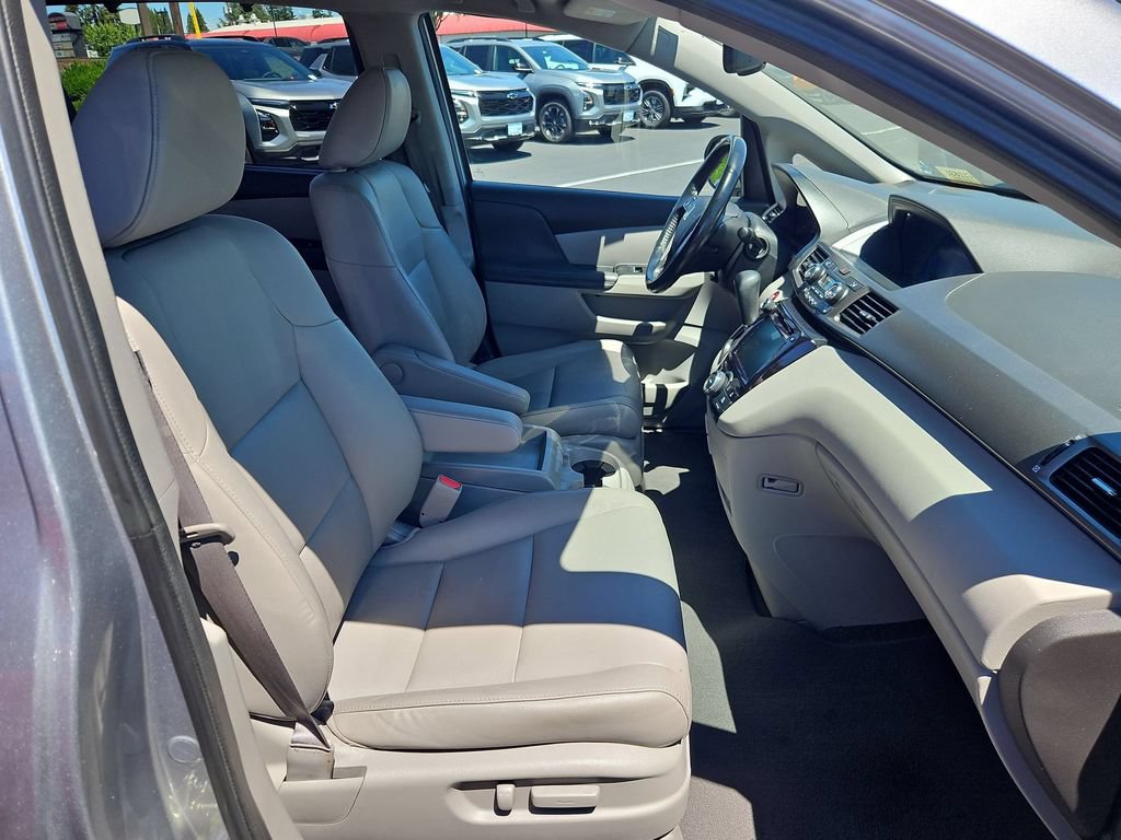 Used 2016 Honda Odyssey EX-L image 28
